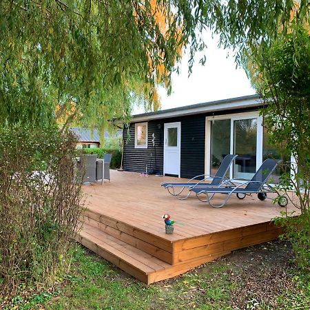 Spacey And Charming Cabin 300 M. From Beach Tjørneholm Exterior foto