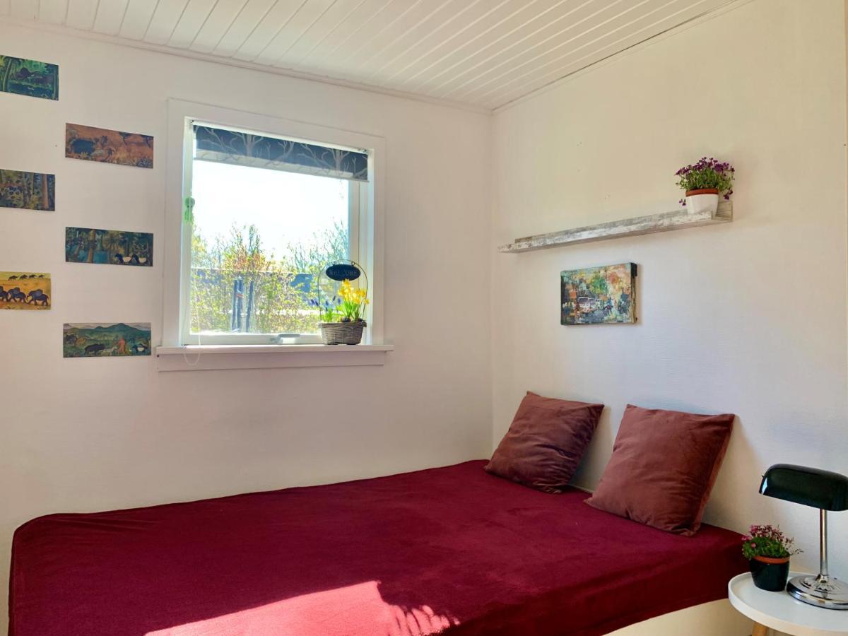 Spacey And Charming Cabin 300 M. From Beach Tjørneholm Exterior foto